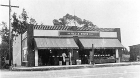 1796 Newport Blvd. Red & White Grocery Store - 1929